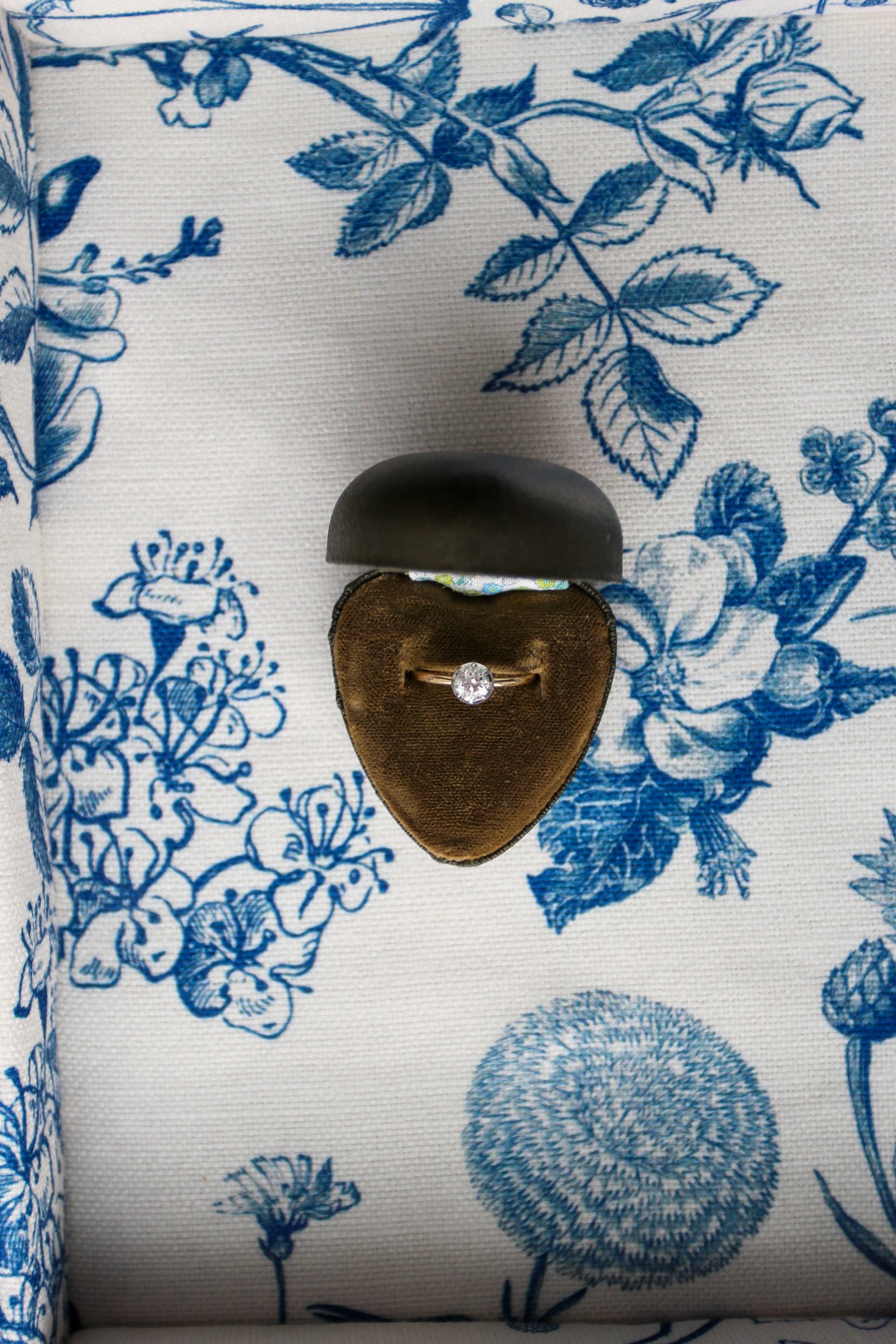 Old Euro Diamond Ring 14K Gold